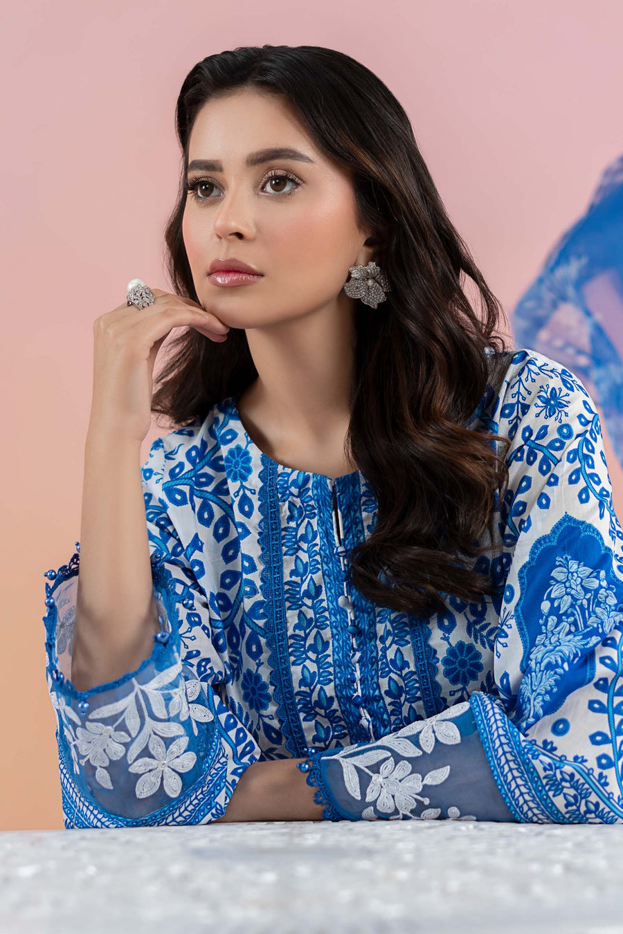 3-piece white and blue printed lawn suit with embroidered organza lace and printed chiffon dupatta – RS Royal Fashion.