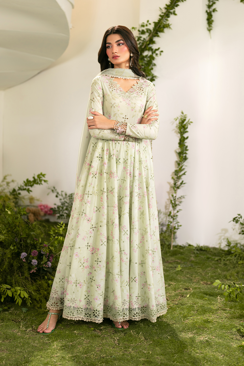Iznik Dhanak 3PC suit with printed dhanak shirt, trouser, dupatta, embroidered daman patch, sleeve patti, and neckline patch