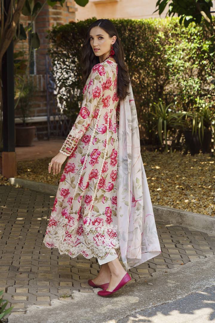 IL-UE-210 heavy embroidered lawn 3-piece replica with chiffon dupatta and cambric trouser.