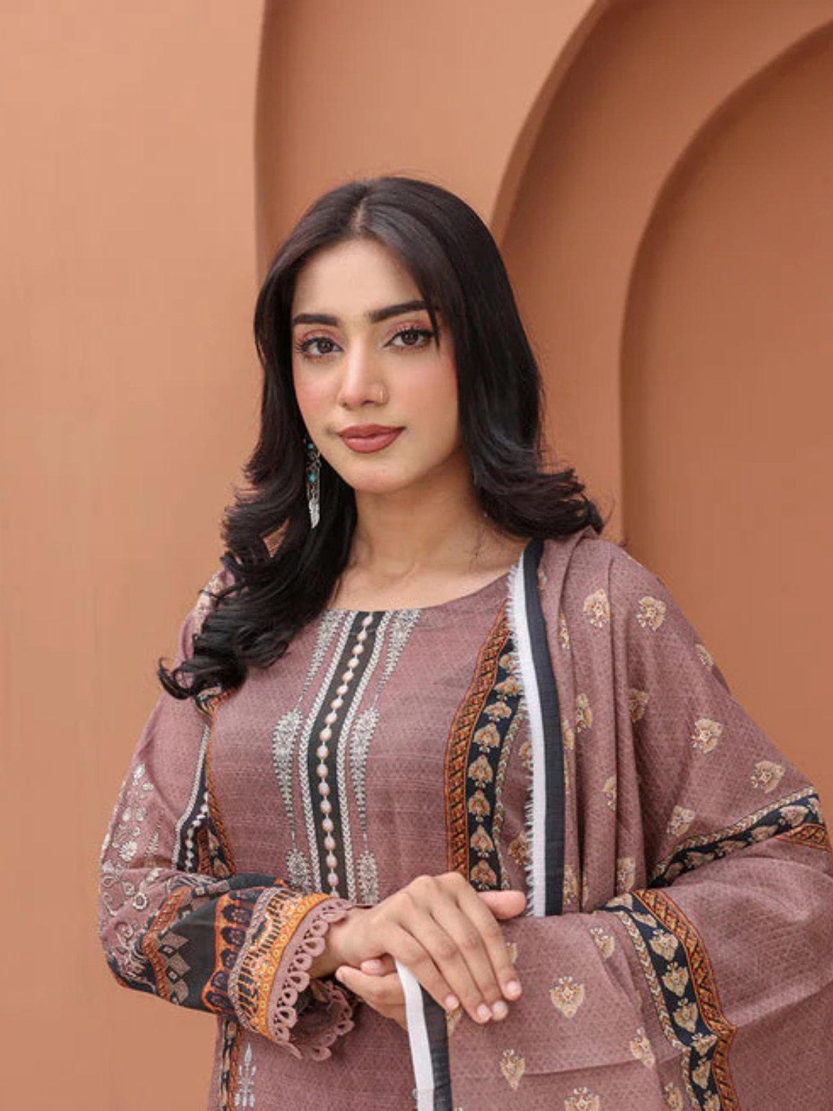 BinNoor Fab Lawn Suit De-LA19-P30185 – 3Pc Digital Printed Lawn with Dupatta and Dyed Trouser – Vol#19, SKU 1031, Sale Price Rs. 3,150