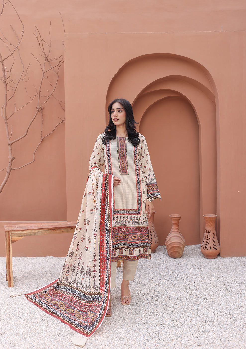 BinNoor Fab Vol#19 De-LA19-P30182 – 3Pc Unstitched Lawn Suit with Digital Printed Shirt, Dupatta & Dyed Trouser –
