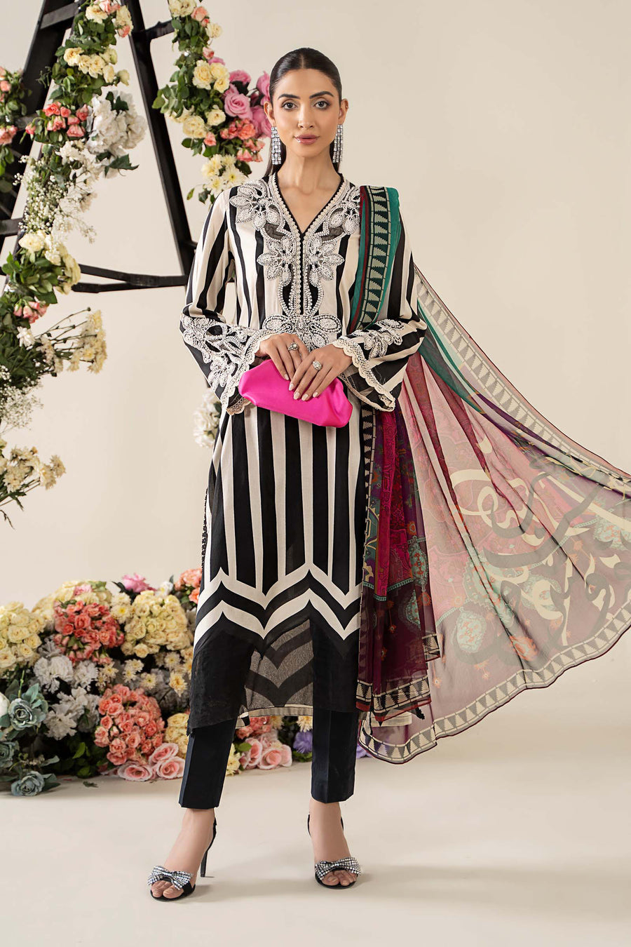 Maria B inspired white & black embroidered 3-piece unstitched lawn suit with chiffon dupatta.