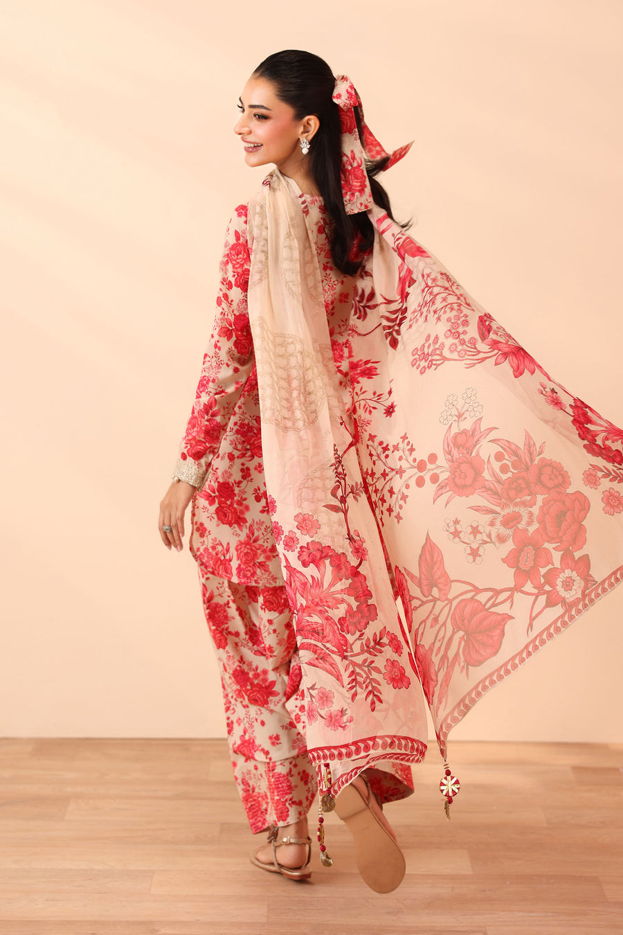 Maria. B Embroidered & Digital Printed Linen 3Pc Suit with Linen Dupatta