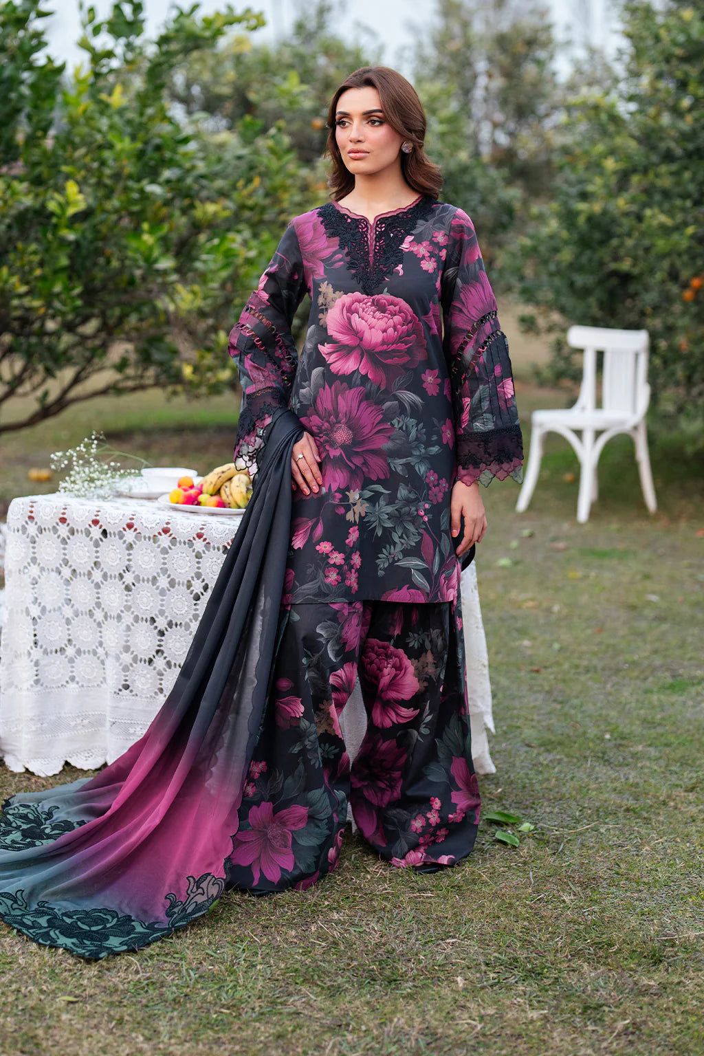 Iznik replica – printed lawn 3pc suit with embroidered neckline & sleeve laces, silk dupatta with embroidered corners – Rs. 3,950/-